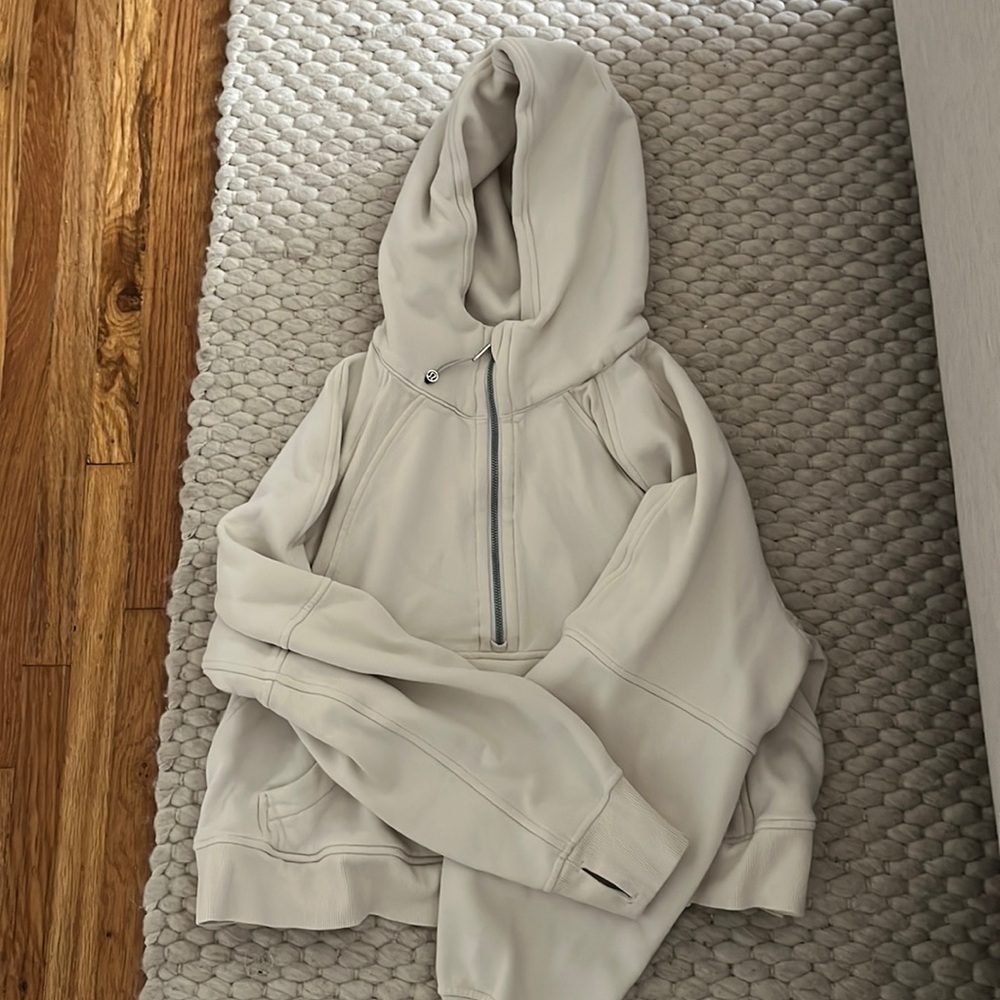 COPY - Lululemon Scuba Hoodie